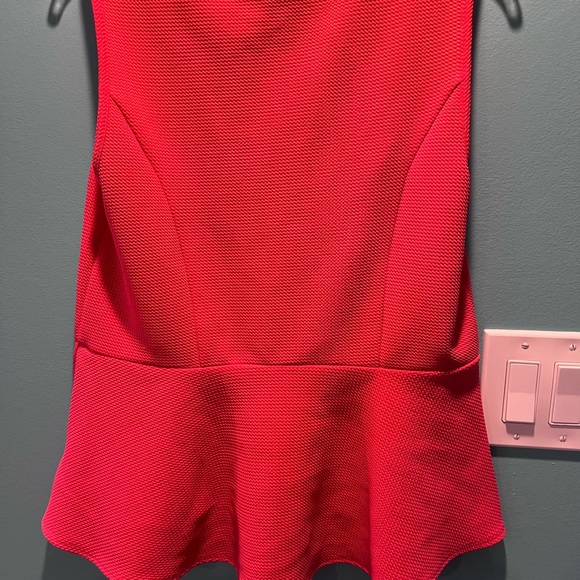 Coral peplum top - Picture 2 of 3